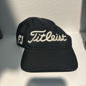 Titleist adaptable performance hat